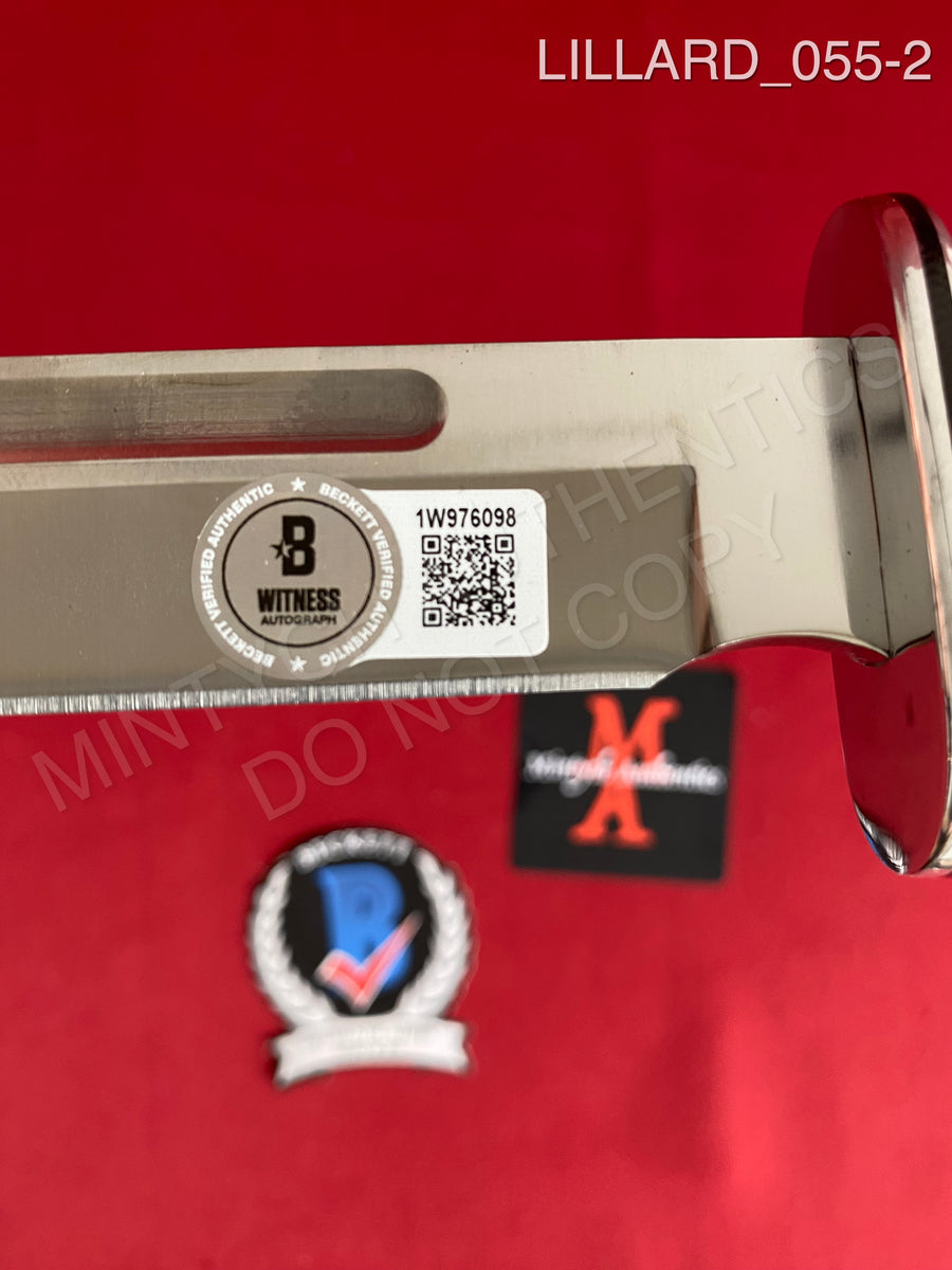 LILLARD_055 - Buck 120 Knife Autographed By Matthew Lillard
