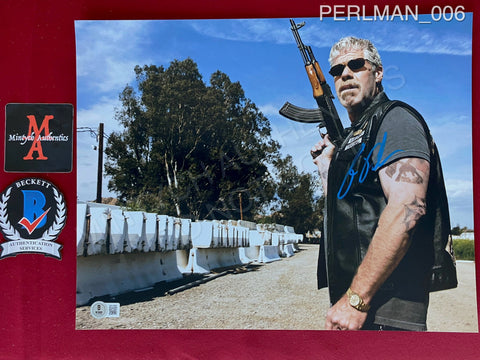 PERLMAN_006 - 11x14 Photo Autographed By Ron Perlman
