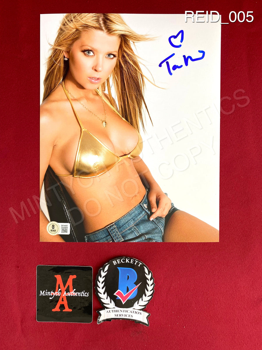 REID_005 - 8x10 Photo Autographed By Tara Reid – Mintych Authentics