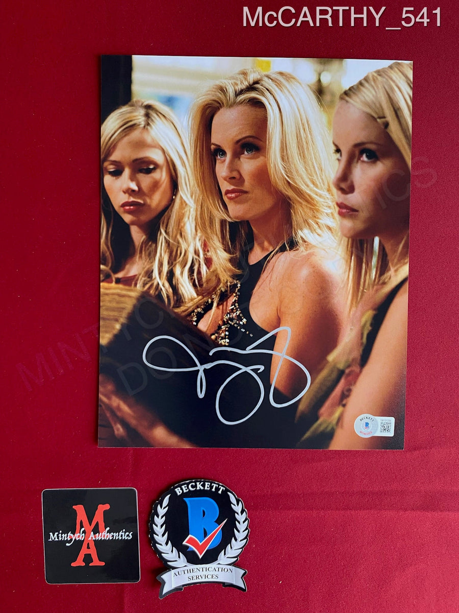 McCARTHY_541 - 8x10 Photo Autographed By Jenny McCarthy – Mintych