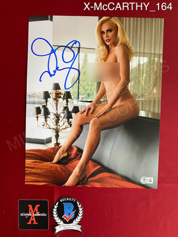 X-McCARTHY_164 - 11x14 Photo Autographed By Jenny McCarthy