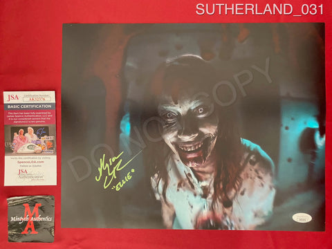 A_SUTHERLAND_031 - 11x14 Photo Autographed By Alyssa Sutherland