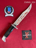 EMMA_004 - Buck 120 Knife Knife Autographed By Emma Roberts