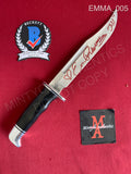 EMMA_005 - Buck 120 Knife Knife Autographed By Emma Roberts