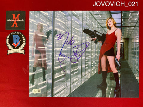 JOVOVICH_021 - 11x14 Photo Autographed By Milla Jovovich