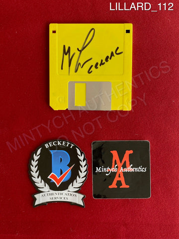 LILLARD_112 - 3.5" Vintage Floppy Disk 3.5" Vintage Floppy Disk Autographed By Matthew Lillard