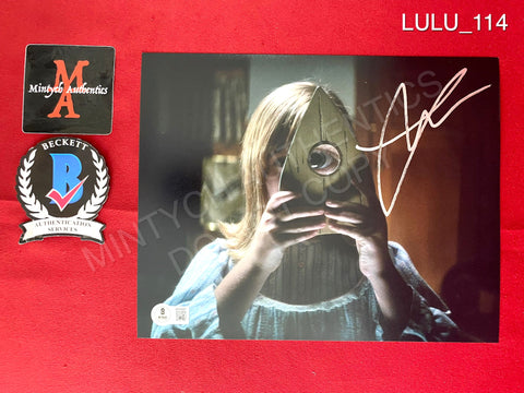 LULU_114 - 8x10 Photo Autographed By Lulu Wilson