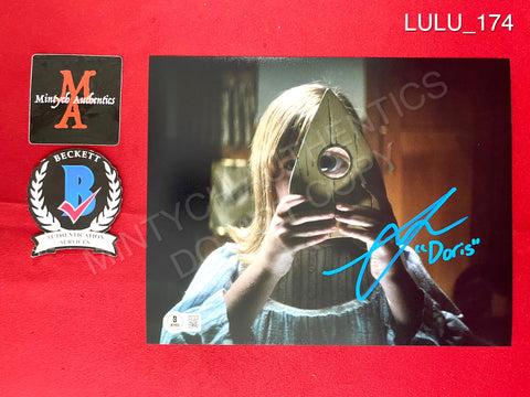 LULU_174 - 8x10 Photo Autographed By Lulu Wilson