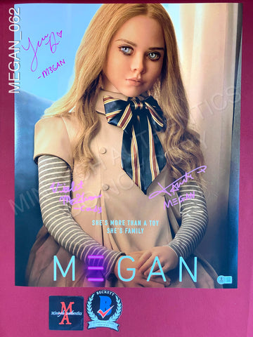 MEGAN_062 - 16x20 Photo Autographed By Amie Donald, Jenna Davis & Violet McGraw