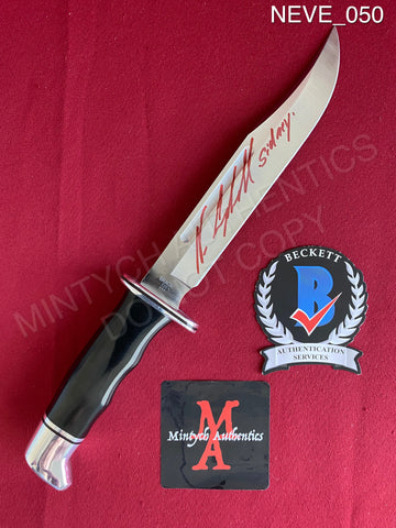 NEVE_050 - Buck 120 Knife Autographed By Neve Campbell