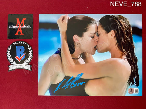 NEVE_788 - 8x10 Photo Autographed By Neve Campbell