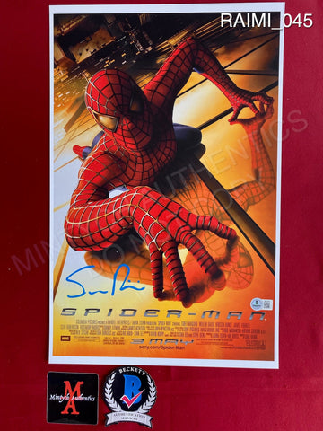 RAIMI_045 - 11x17 Photo Autographed By Sam Raimi