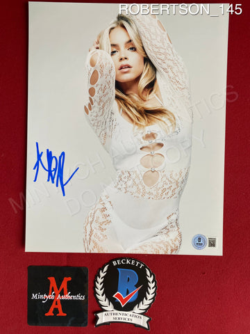 ROBERTSON_145 - 8x10 Photo Autographed By Alexa Blair Roberston