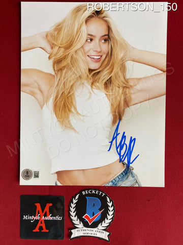 ROBERTSON_150 - 8x10 Photo Autographed By Alexa Blair Roberston