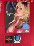 SIGOURNEY_136 - 8x10 Photo Autographed By Sigourney Weaver