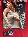 SIGOURNEY_330 - 11x14 Photo Autographed By Sigourney Weaver