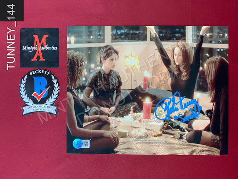 TUNNEY_144 - 8x10 Photo Autographed By Robin Tunney