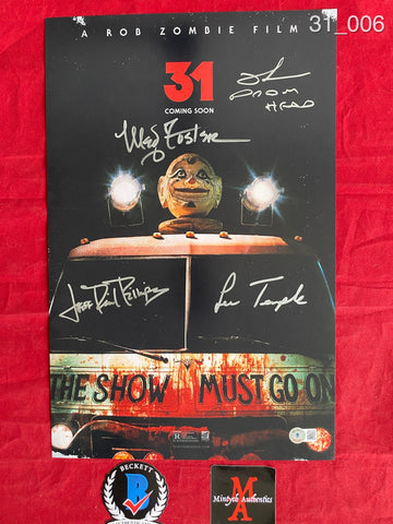 31_006 - 11x17 Photo Autographed By Meg Foster, Richard Brake, Jeff Daniel Phillips & Lew Temple