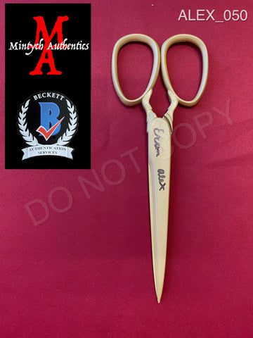 ALEX_050 - Jordan Peele's US Scissors Trick Or Treat Studios Prop Autographed By Evan Alex