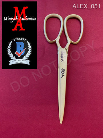 ALEX_051 - Jordan Peele's US Scissors Trick Or Treat Studios Prop Autographed By Evan Alex