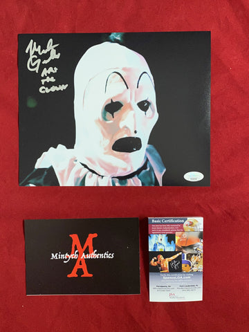 ART_102 - 8x10 Photo Autographed By Mike Giannelli