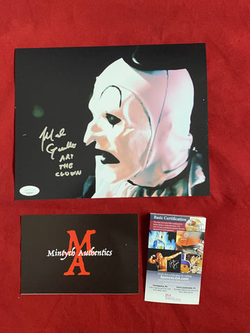 ART_139 - 8x10 Photo Autographed By Mike Giannelli