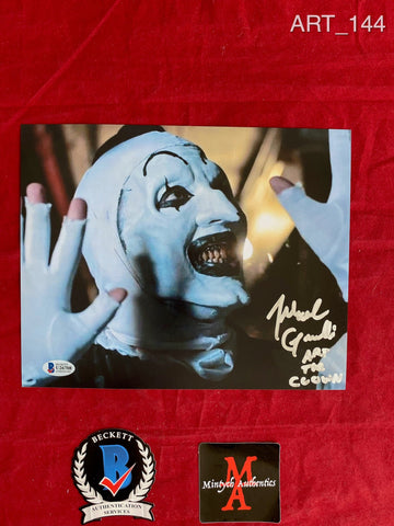 ART_144 - 8x10 Photo Autographed By Mike Giannelli