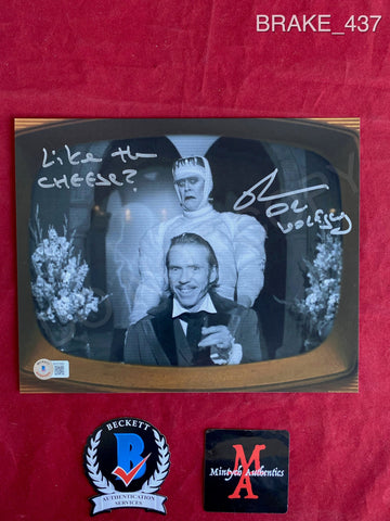 BRAKE_437 - 8x10 Photo Autographed By Richard Brake