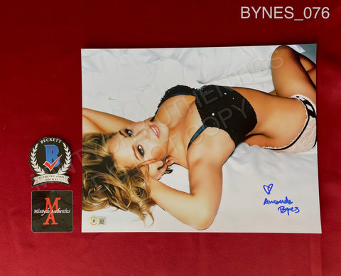 BYNES_076 - 11x14 Photo Autographed By Amanda Bynes