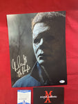 CASTLE_244 - 11x14 Photo Autographed By Nick Castle
