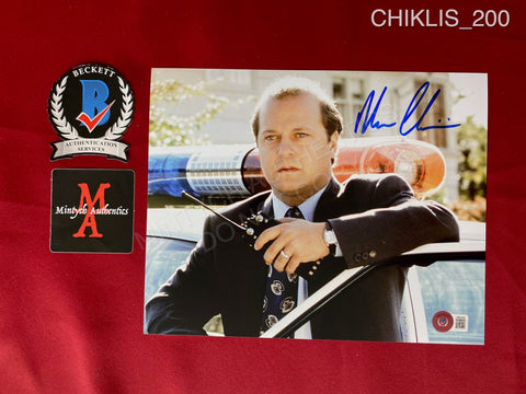 CHIKLIS_200 - 8x10 Photo Autographed By Michael Chiklis