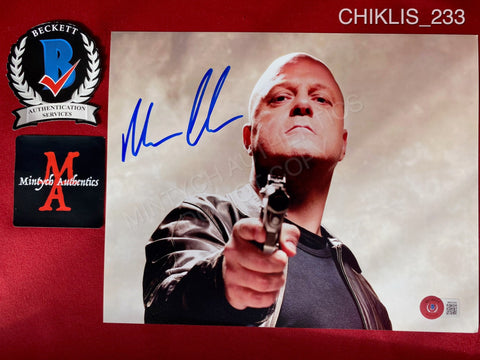 CHIKLIS_233 - 8x10 Photo Autographed By Michael Chiklis