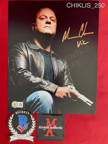 CHIKLIS_250 - 8x10 Photo Autographed By Michael Chiklis