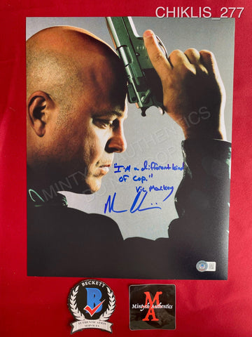 CHIKLIS_277 - 11x14 Photo Autographed By Michael Chiklis
