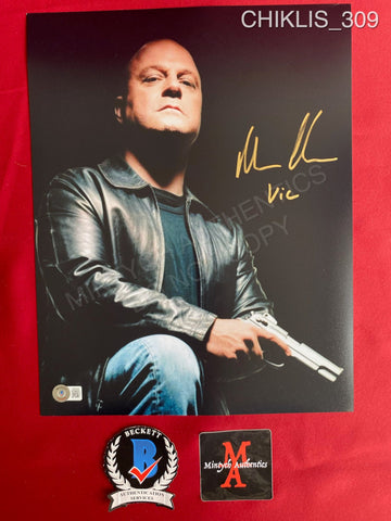 CHIKLIS_309 - 11x14 Photo Autographed By Michael Chiklis