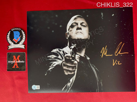CHIKLIS_322 - 11x14 Photo Autographed By Michael Chiklis