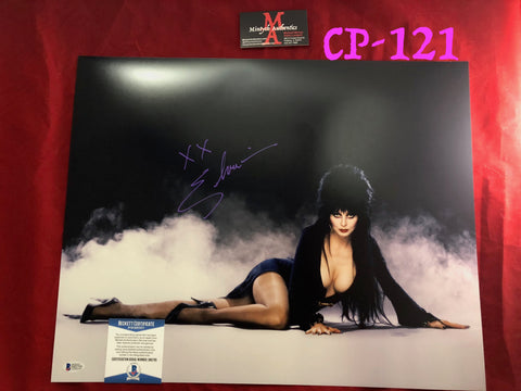 CP_121 - 16x20 Photo Autographed By Elvira