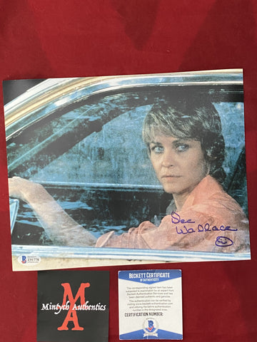 DEE_130 - 8x10 Photo Autographed By Dee Wallace
