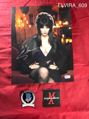 ELVIRA_609 - 11x14 Photo Autographed By Elvira