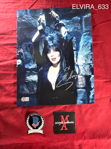 ELVIRA_633 - 11x14 Photo Autographed By Elvira