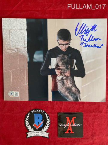 FULLAM_017 - 8x10 Photo Autographed By Elliott Fullam