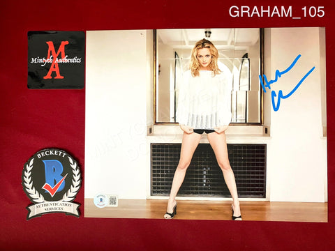 GRAHAM_105 - 8x10 Photo Autographed By Heather Graham