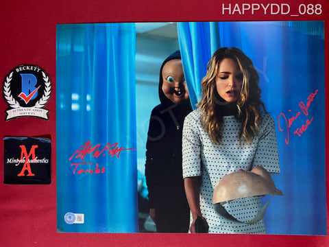 HAPPYDD_088 - 11x14 Photo Autographed By Jessica Rothe & Rob Mello