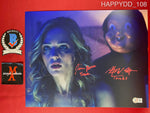 HAPPYDD_108 - 11x14 Photo Autographed By Jessica Rothe & Rob Mello