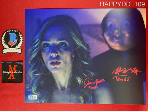 HAPPYDD_109 - 11x14 Photo Autographed By Jessica Rothe & Rob Mello