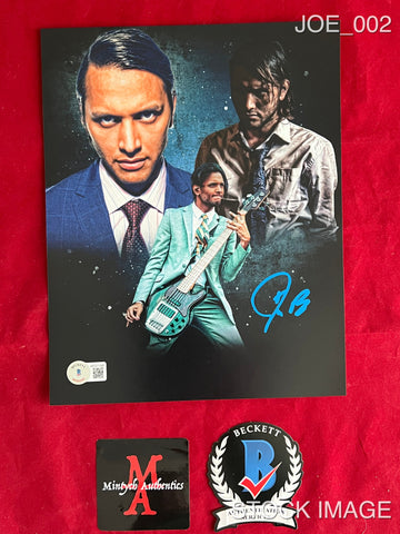 JOE_002 - 8x10 Photo Autographed By Joe Occhiuti