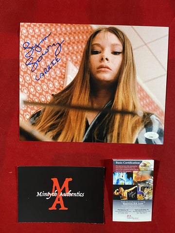 LOWRIE_008 - 8x10 Photo Autographed By Lynn Lowrie