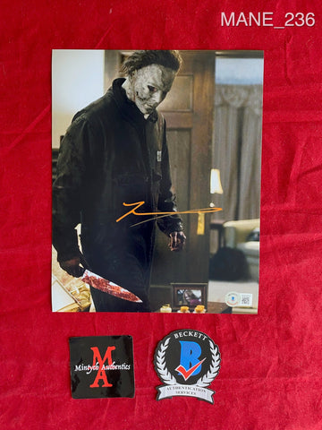 MANE_236 - 8x10 Photo Autographed By Tyler Mane