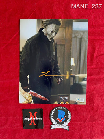 MANE_237 - 8x10 Photo Autographed By Tyler Mane