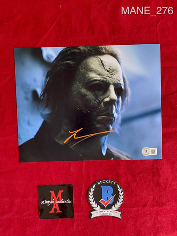 MANE_276 - 8x10 Photo Autographed By Tyler Mane